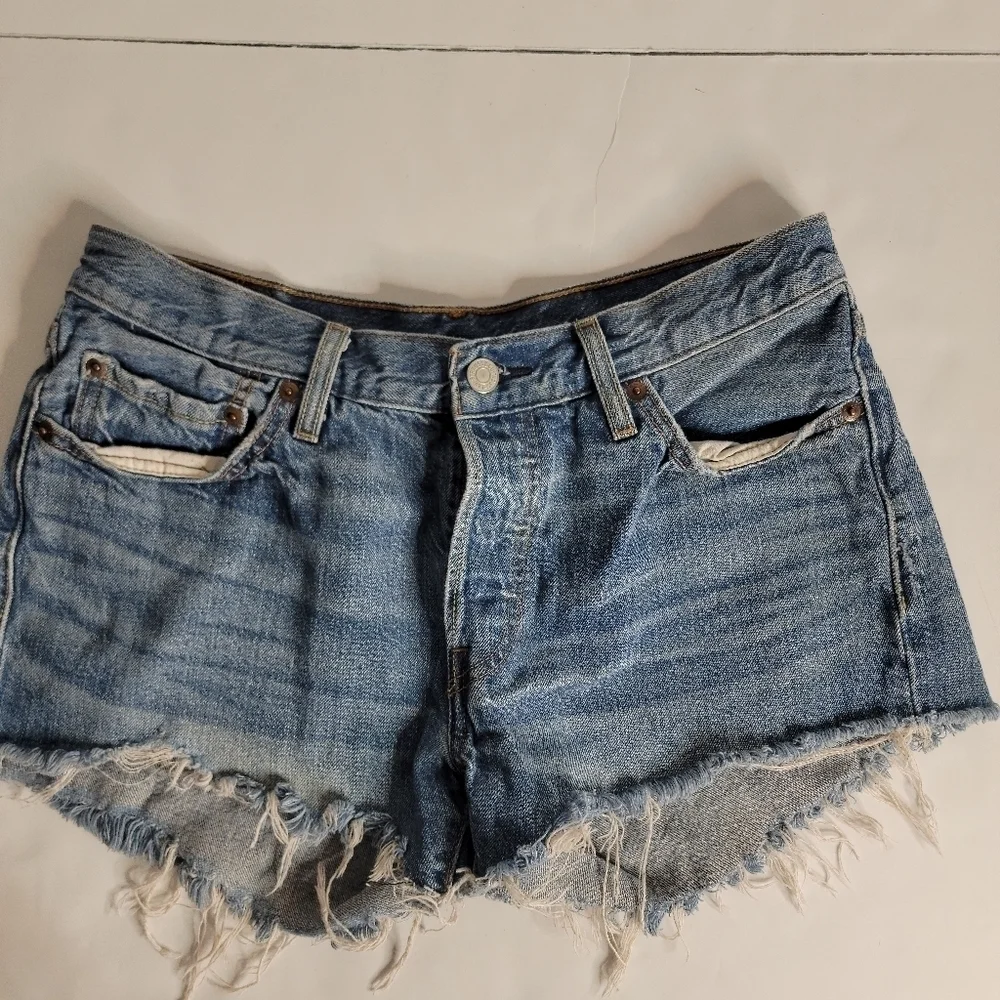 Levi's 501 Denim Shorts Sz 29 Cut-Off Button Fly 100% Cotton